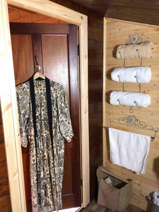 شقة Unique Tiny House Near 3 Peaks - The Zedshed Bentham المظهر الخارجي الصورة